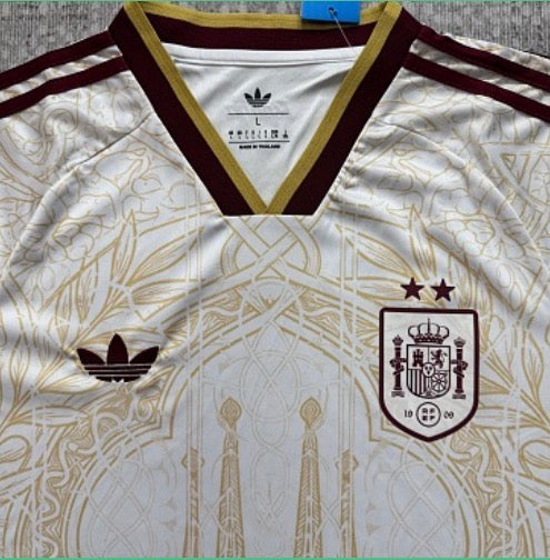 Spain world tour Kit