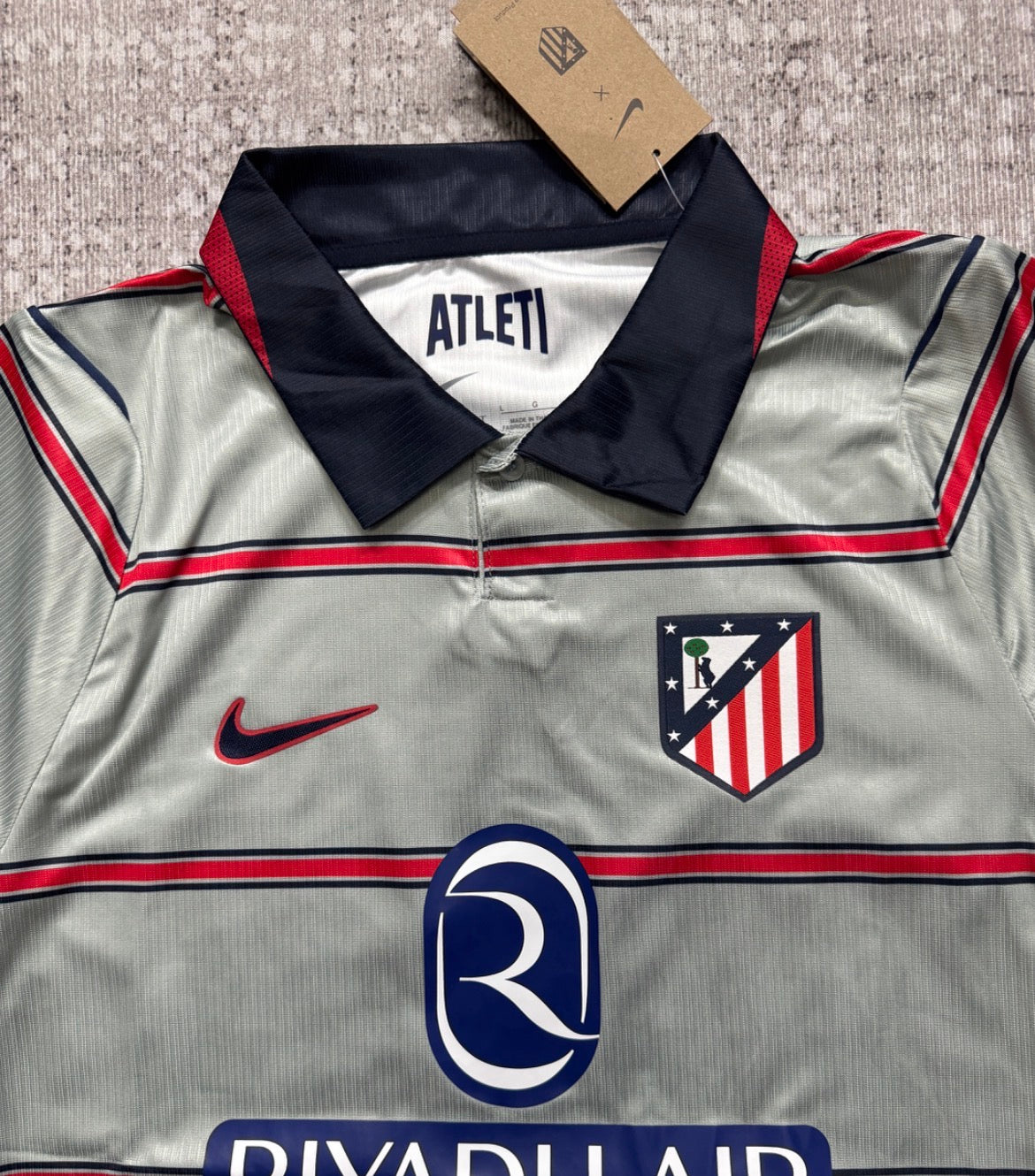Icons Athletico  Madrid home kit